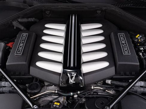 Certified 2018 Rolls-Royce Dawn RWD image 55