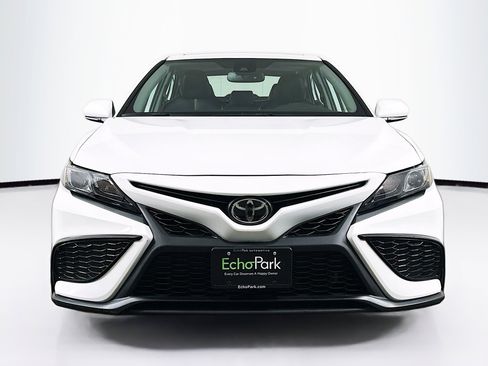 Used 2023 Toyota Camry SE w/ Cold Weather Package image 2