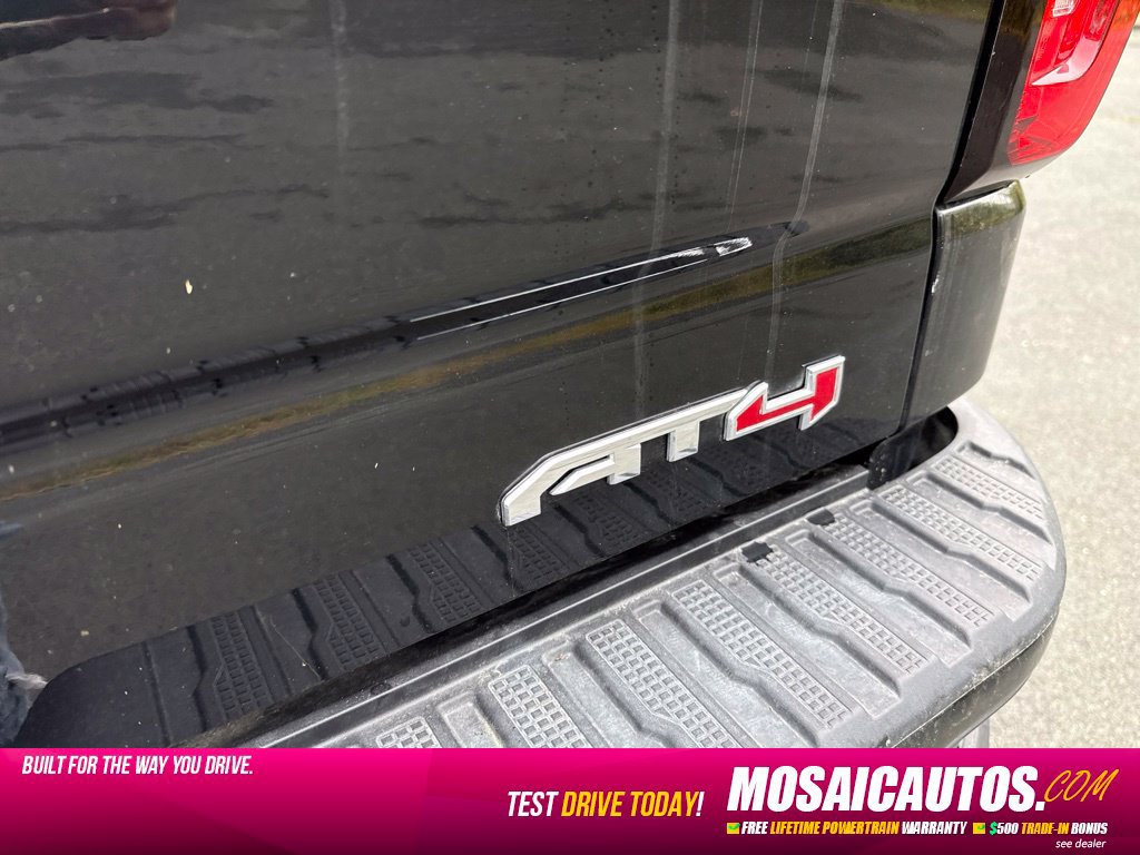 Used 2024 GMC Sierra 1500 AT4 w/ Technology Package AWD/4WD image 6