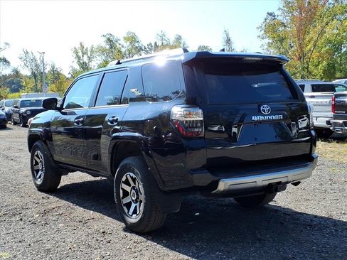 Used 2024 Toyota 4Runner TRD Off-Road image 7