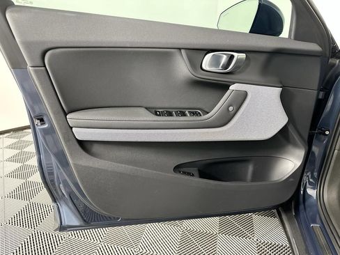 Used 2023 Polestar Polestar 2 w/ Pilot Pack AWD/4WD image 40