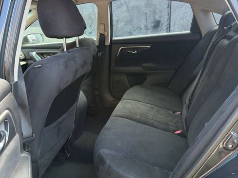 Used 2014 Nissan Altima 2.5 S w/ Display Audio Package image 15