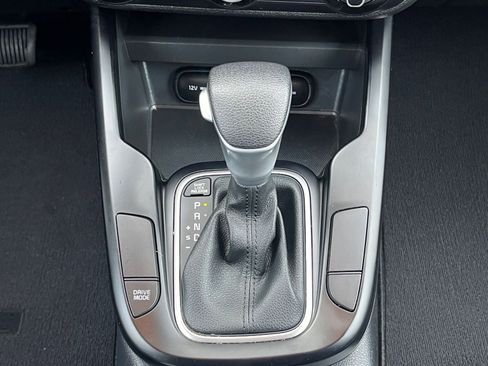 Used 2025 Kia Soul LX w/ LX Technology Package image 38