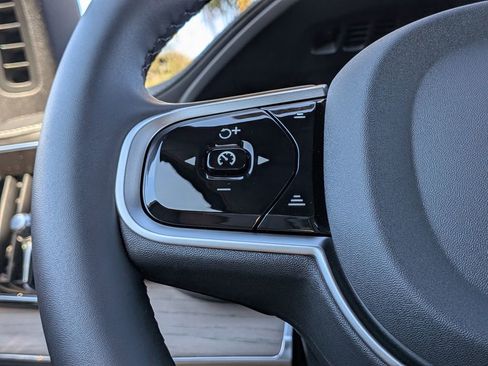 New 2026 Volvo XC90 B6 Ultra w/ Protection Package image 33