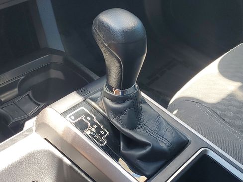 Certified 2021 Toyota Tacoma SR5 RWD image 29