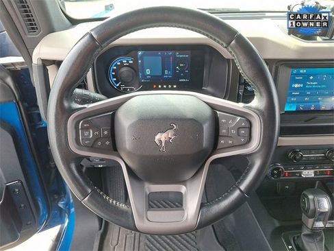 Used 2023 Ford Bronco Wildtrak image 19