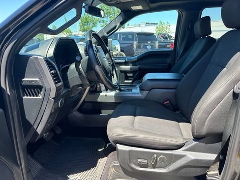 Used 2018 Ford F150 XLT w/ Equipment Group 302A Luxury AWD/4WD image 26