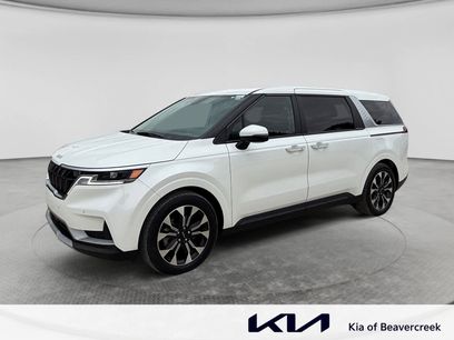 Used 2024 Kia Carnival EX