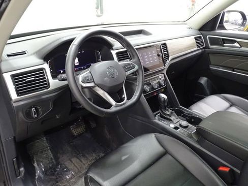 Used 2023 Volkswagen Atlas SEL AWD/4WD image 23