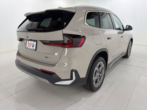 Used 2026 BMW X1 xDrive28i w/ Convenience Package AWD/4WD image 5