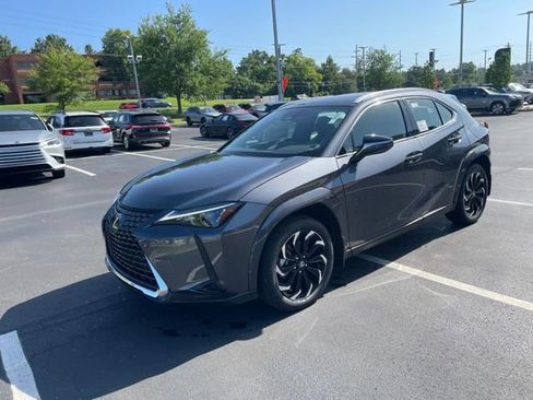 New 2026 Lexus UX 300h AWD image 7
