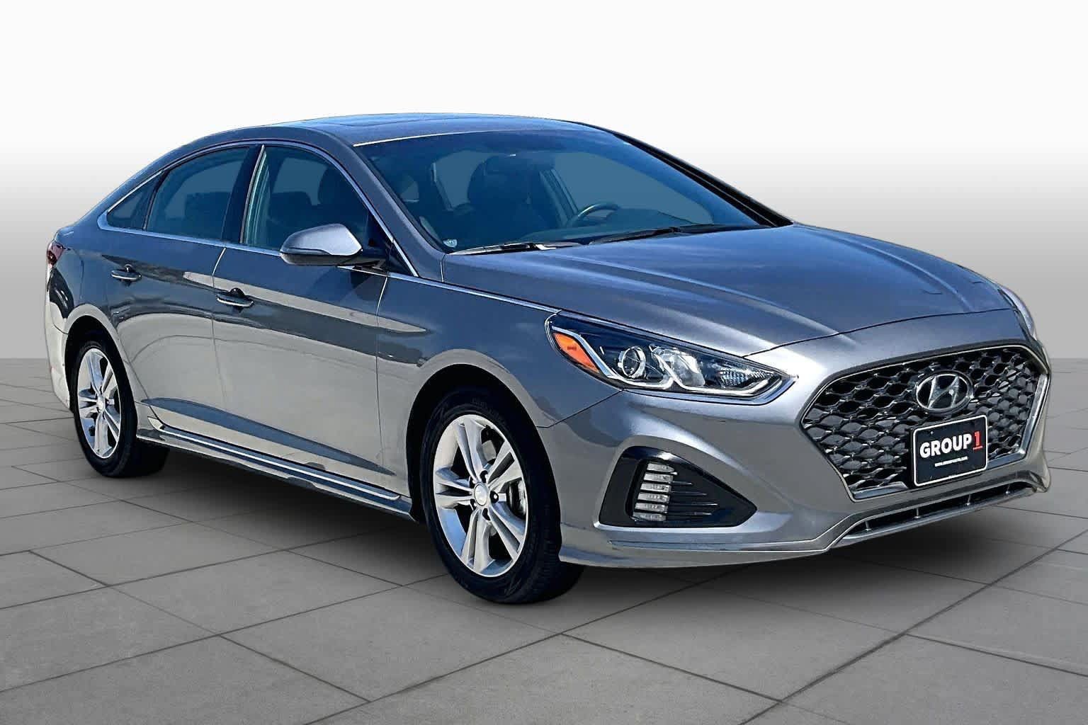 Used 2018 Hyundai Sonata Sport FWD image 3