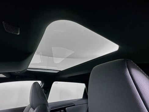 Used 2024 Toyota bZ4X XLE image 27