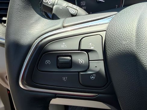 Used 2021 Buick Envision Essence w/ Technology Package I FWD image 16