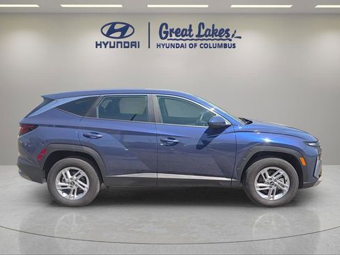 Used 2025 Hyundai Tucson SE AWD/4WD image 7