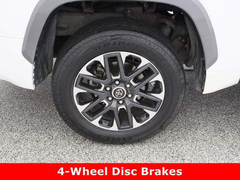 Used 2023 Toyota Tundra Limited w/ Power Package image 6