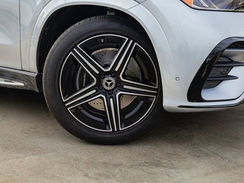 Certified 2024 Mercedes-Benz GLE 450 GLE 450 image 2