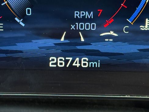 Used 2025 Chevrolet Equinox LT image 39