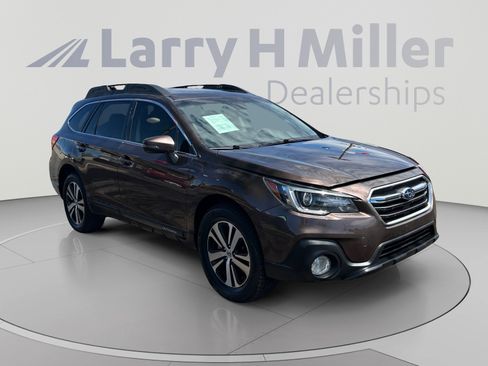 Used 2019 Subaru Outback 3.6R Limited AWD/4WD image 7