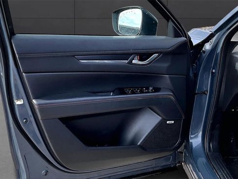 Certified 2025 MAZDA CX-5 Carbon Edition image 18