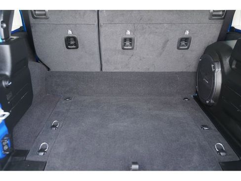 Used 2023 Jeep Wrangler Unlimited w/ Cold Weather Group AWD/4WD image 13