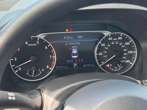 Used 2025 Nissan Altima 2.5 SV FWD image 36