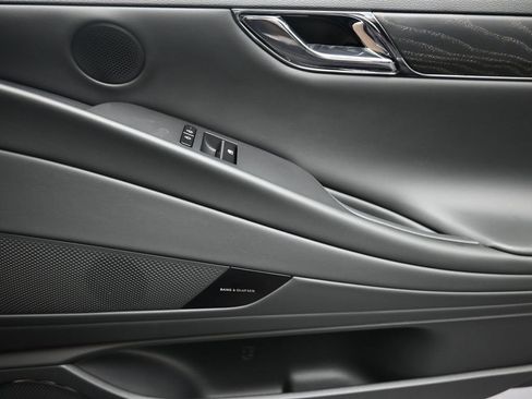 New 2026 Genesis G80 3.5T Prestige image 11