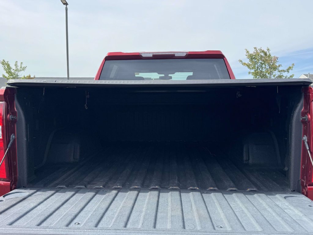 Used 2021 Chevrolet Silverado 1500 Custom AWD/4WD image 29