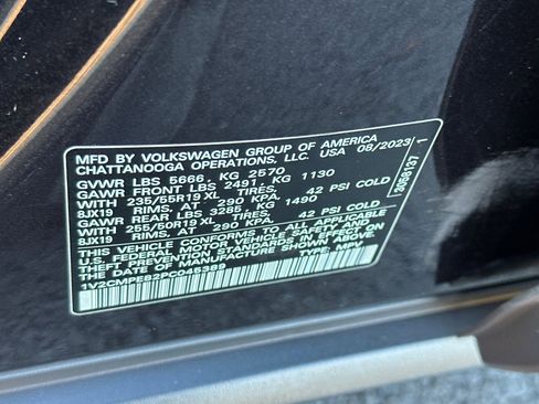 Used 2023 Volkswagen ID.4 Pro image 35