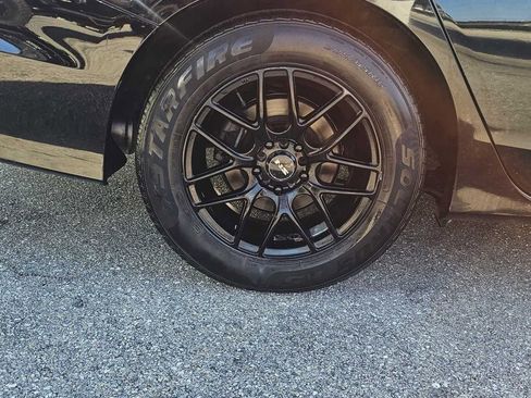 Used 2017 Honda Accord LX image 7