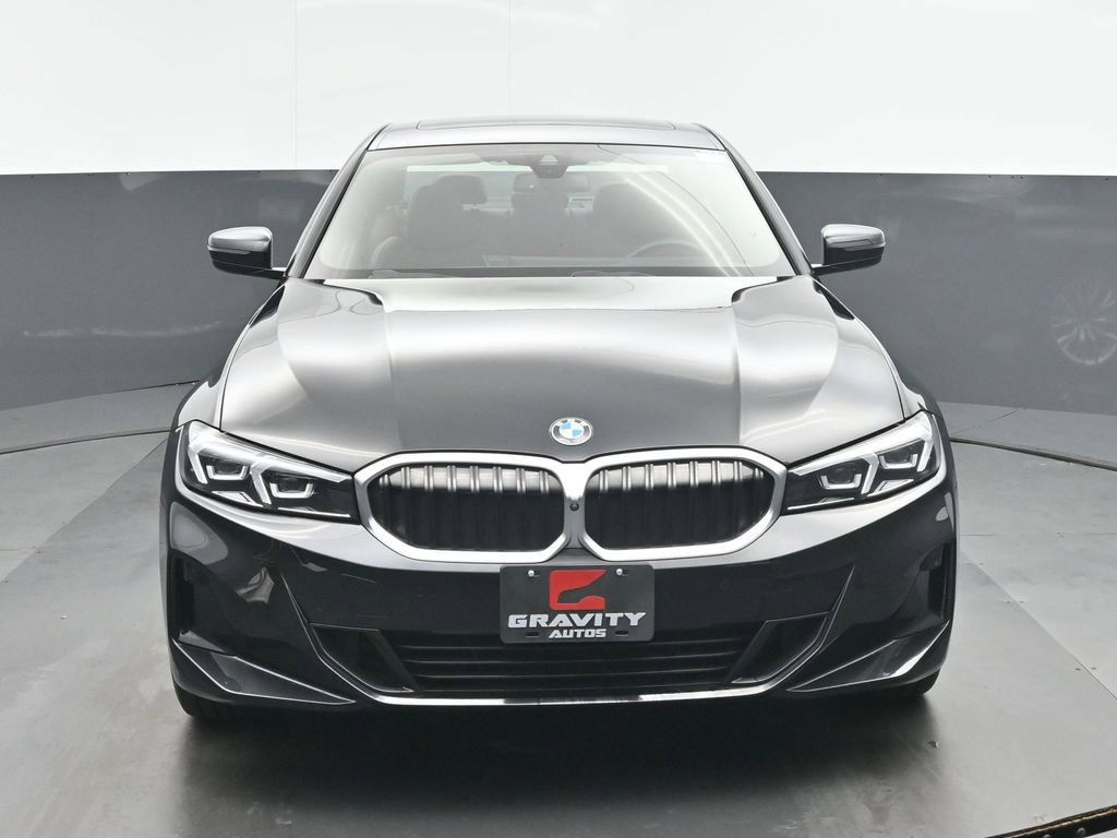 Used 2023 BMW 330i xDrive Sedan w/ Premium Package AWD/4WD image 8