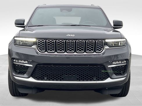 Used 2025 Jeep Grand Cherokee Summit image 36