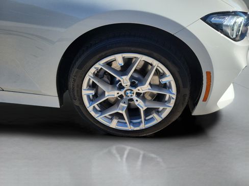 Used 2025 BMW 330i Sedan RWD image 29