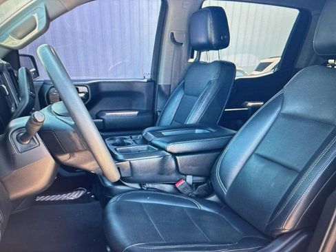 Used 2022 Chevrolet Silverado 1500 Custom RWD image 3