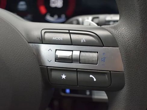 Used 2025 Hyundai Sonata SEL image 22