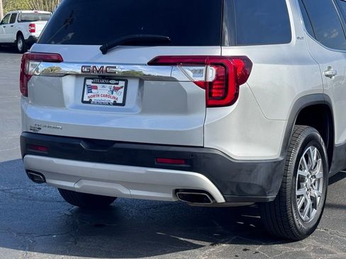 Used 2020 GMC Acadia SLT FWD image 21