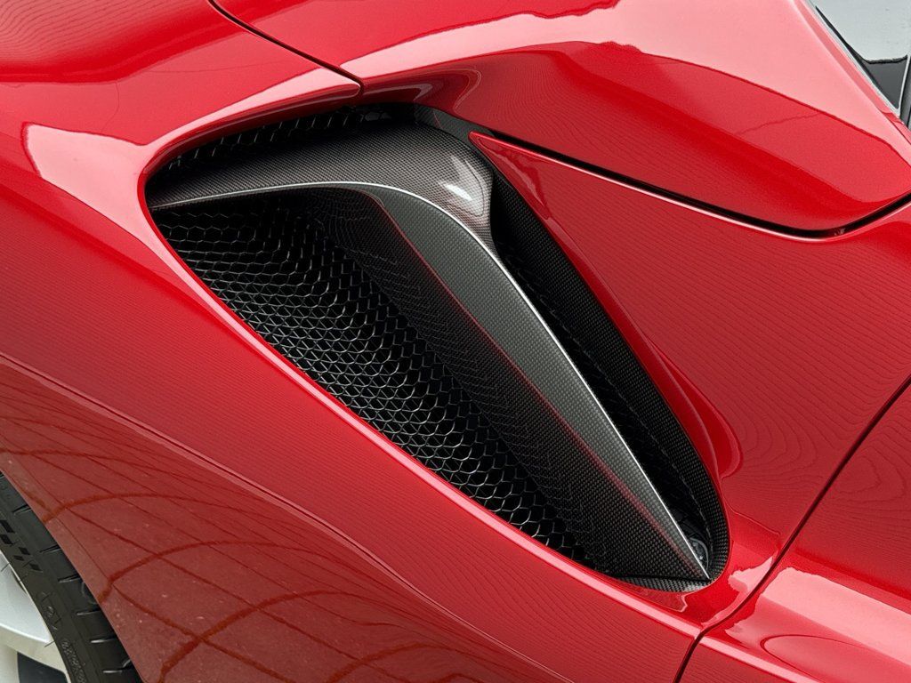Certified 2024 Ferrari SF90 Spider AWD/4WD image 31
