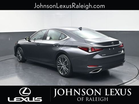 New 2025 Lexus ES 350 w/ Premium Package image 7