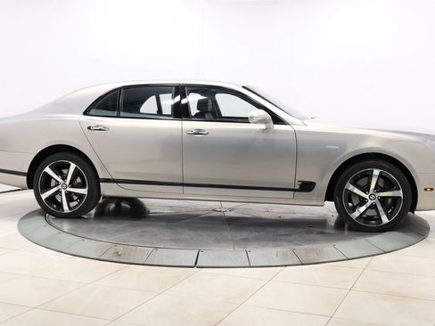 Used 2018 Bentley Mulsanne RWD image 83