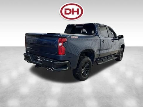 Used 2022 Chevrolet Silverado 1500 LTZ w/ Z71 Off-Road Package image 12