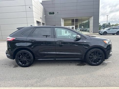 Used 2020 Ford Edge ST-Line w/ Cold Weather Package AWD/4WD image 5