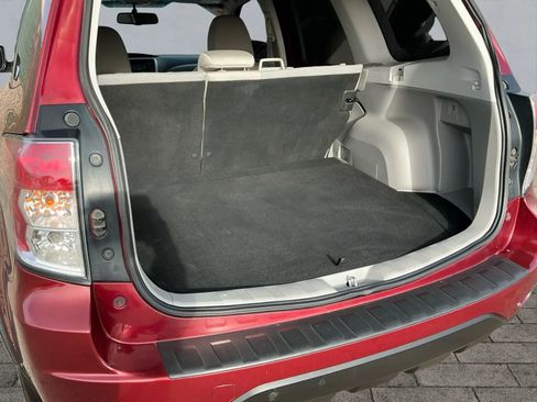 Used 2012 Subaru Forester 2.5X Premium w/ Popular Pkg 3 image 18