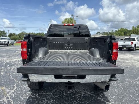 Used 2018 Chevrolet Silverado 2500 LT w/ LT Plus Package AWD/4WD image 19