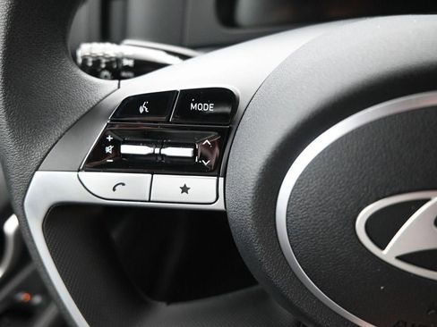 New 2026 Hyundai Elantra SE image 19