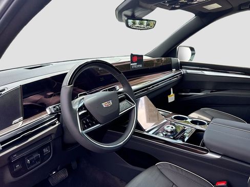 New 2025 Cadillac Escalade Premium Luxury image 9