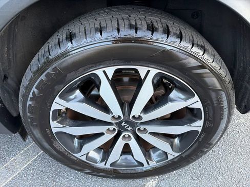 Used 2018 Kia Sportage EX FWD image 19