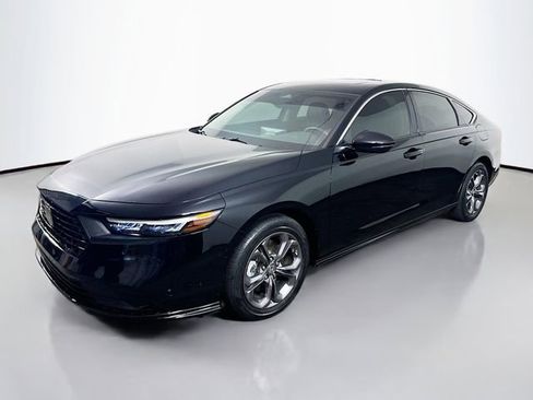 Certified 2023 Honda Accord EX-L image 5