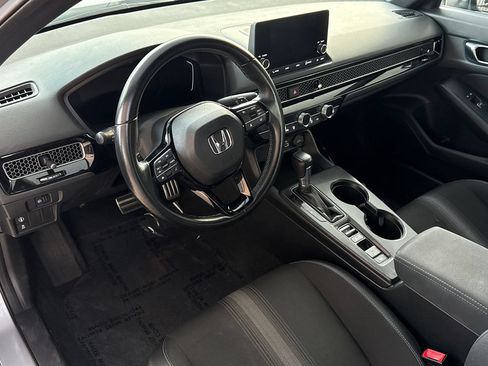Used 2023 Honda Civic Sport image 10