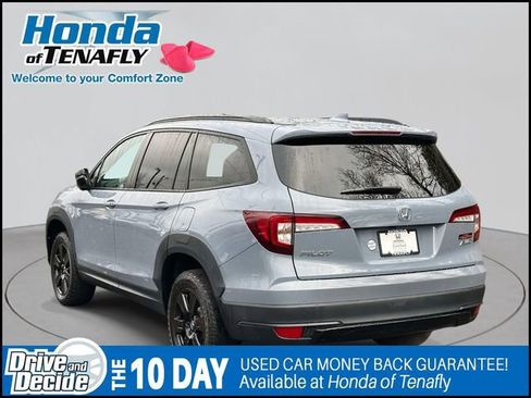 Certified 2022 Honda Pilot TrailSport image 4