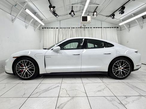 Used 2021 Porsche Taycan 4S AWD/4WD image 15
